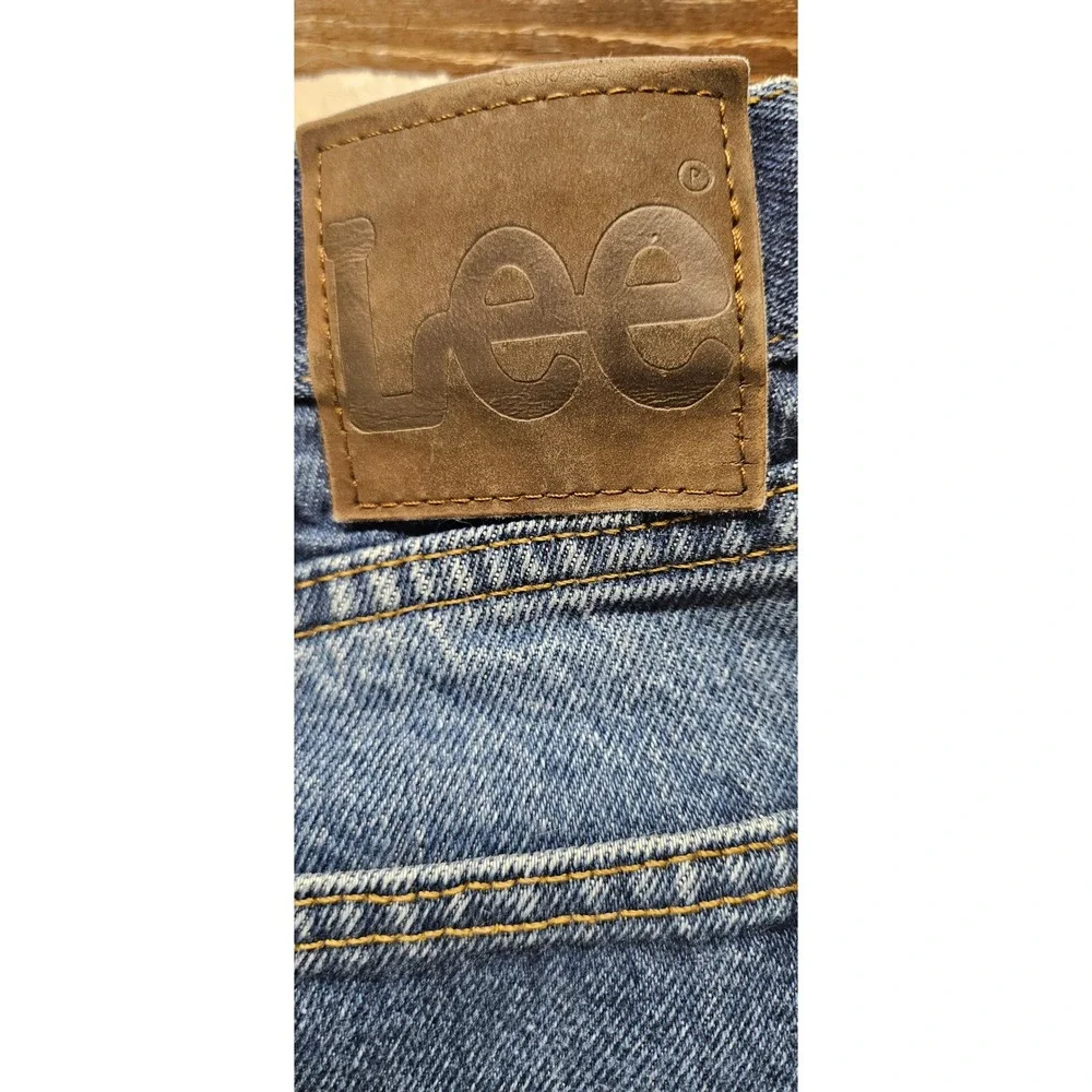 *See Measurements* Lee Regular Fit Mens Jeans Medium Wash Straight Leg Denim